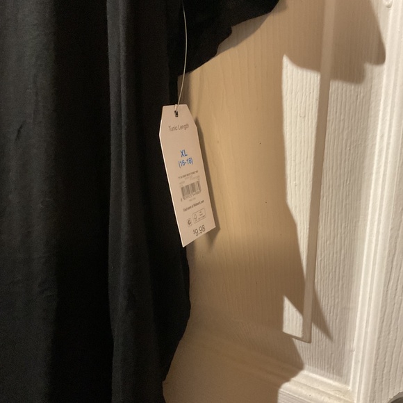 NWT Black Time and Tru Crew Neck Tunic Tee - Picture 3 of 5